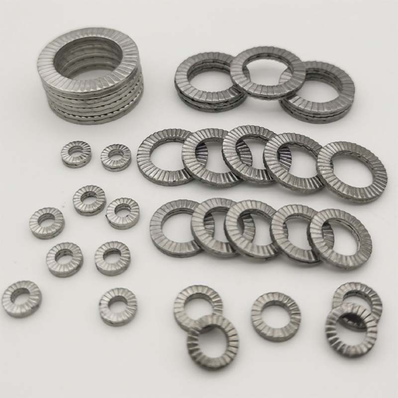 二重積み重ねられたセルフロックワッシャー
