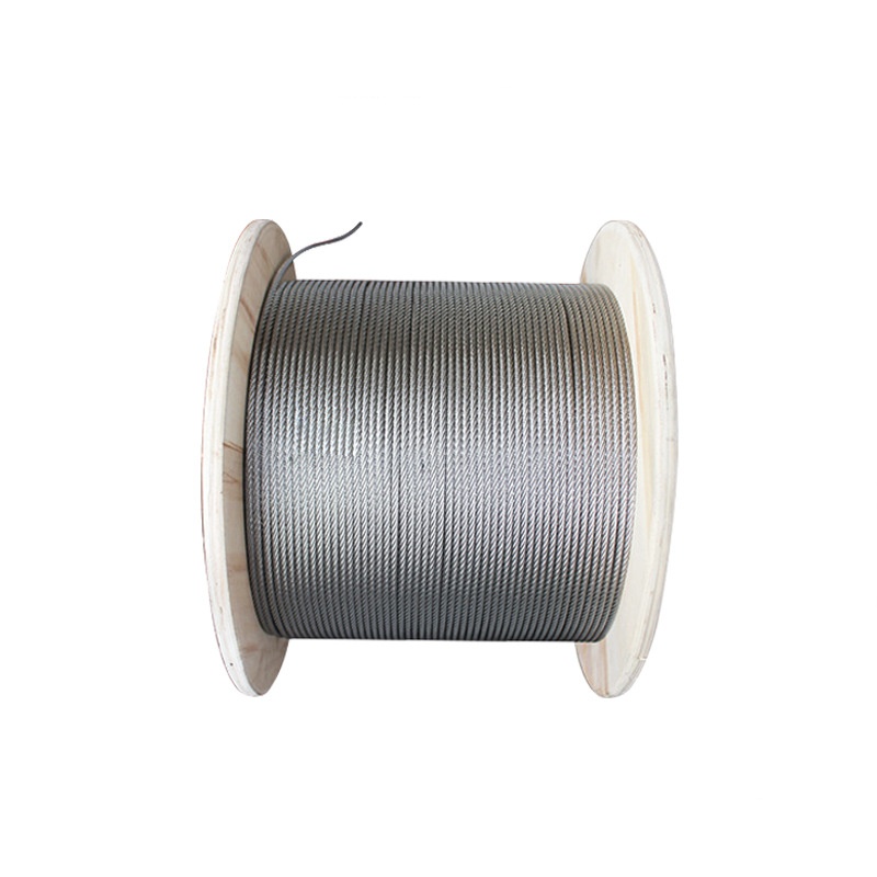 堅牢な構造のスチールワイヤーロープ